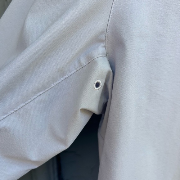 Lululemon Full day ahead shirt, size 10 - Picture 7 of 10